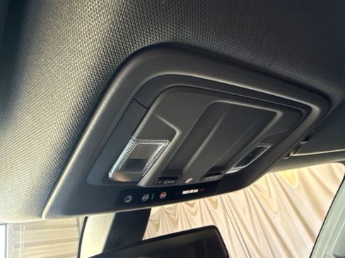 Used 2021 Chevrolet Silverado 1500 LT AWD/4WD image 24