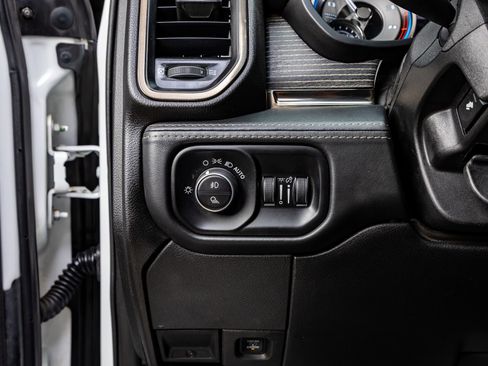 Used 2021 RAM 3500 Limited image 19