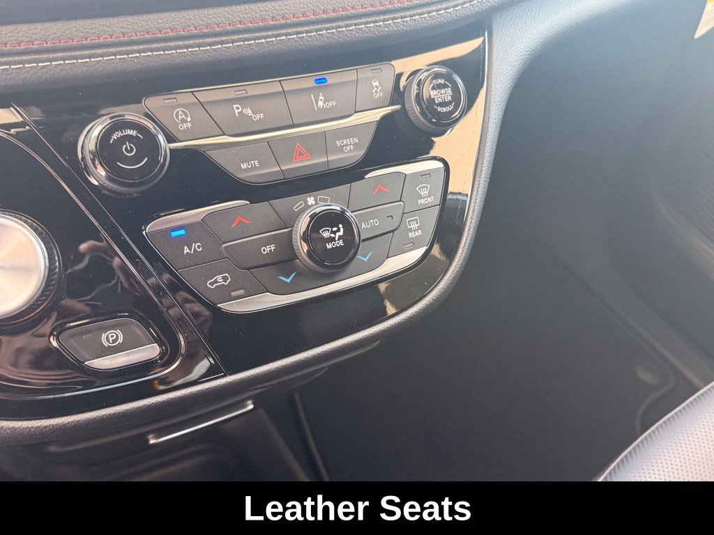 New 2027 Chrysler Pacifica Select FWD image 14