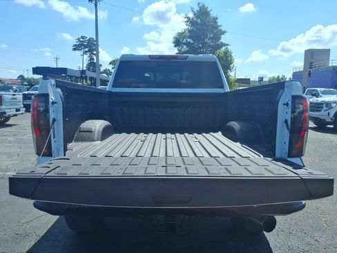 New 2026 GMC Sierra 2500 AT4X AWD/4WD image 7