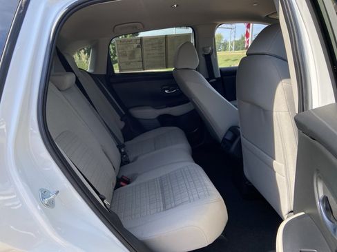 Used 2026 Honda HR-V LX image 14