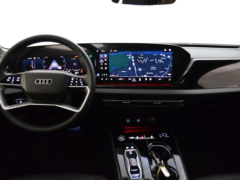 Used 2025 Audi A5 2.0T Premium Plus w/ Premium Plus AWD/4WD image 14
