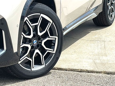 New 2026 BMW X1 xDrive28i w/ Convenience Package AWD/4WD image 3