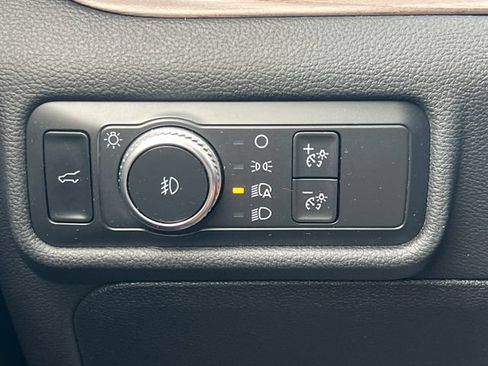 Used 2020 Ford Explorer Limited AWD/4WD image 32