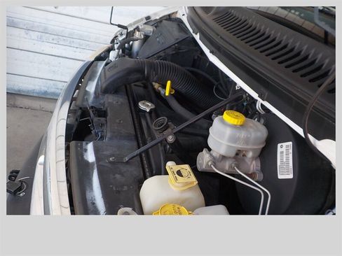 Used 2002 Dodge B1500 image 31