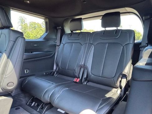 New 2026 Jeep Grand Cherokee L Limited w/ Luxury Tech Group II AWD/4WD image 30