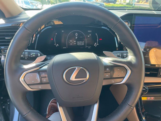 Used 2025 Lexus NX 350 AWD w/ Luxury Package image 15