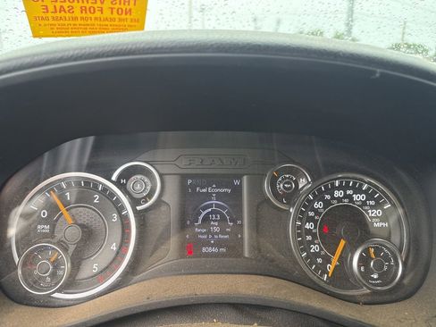 Used 2022 RAM 2500 Tradesman AWD/4WD image 5