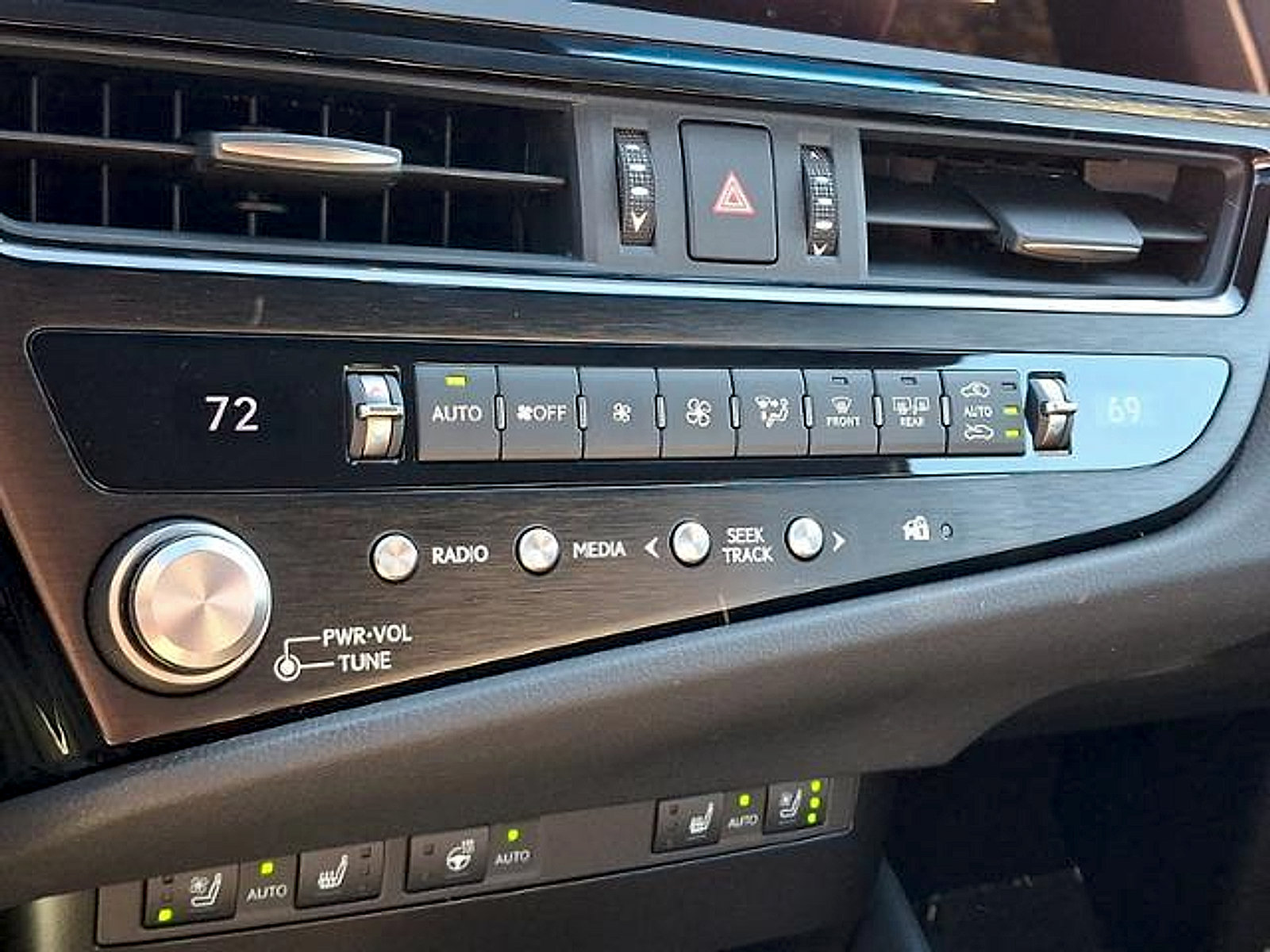 Used 2023 Lexus ES 350 w/ Premium Package FWD image 18