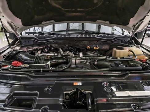 Used 2019 Ford F250 Lariat w/ Lariat Value Package image 7