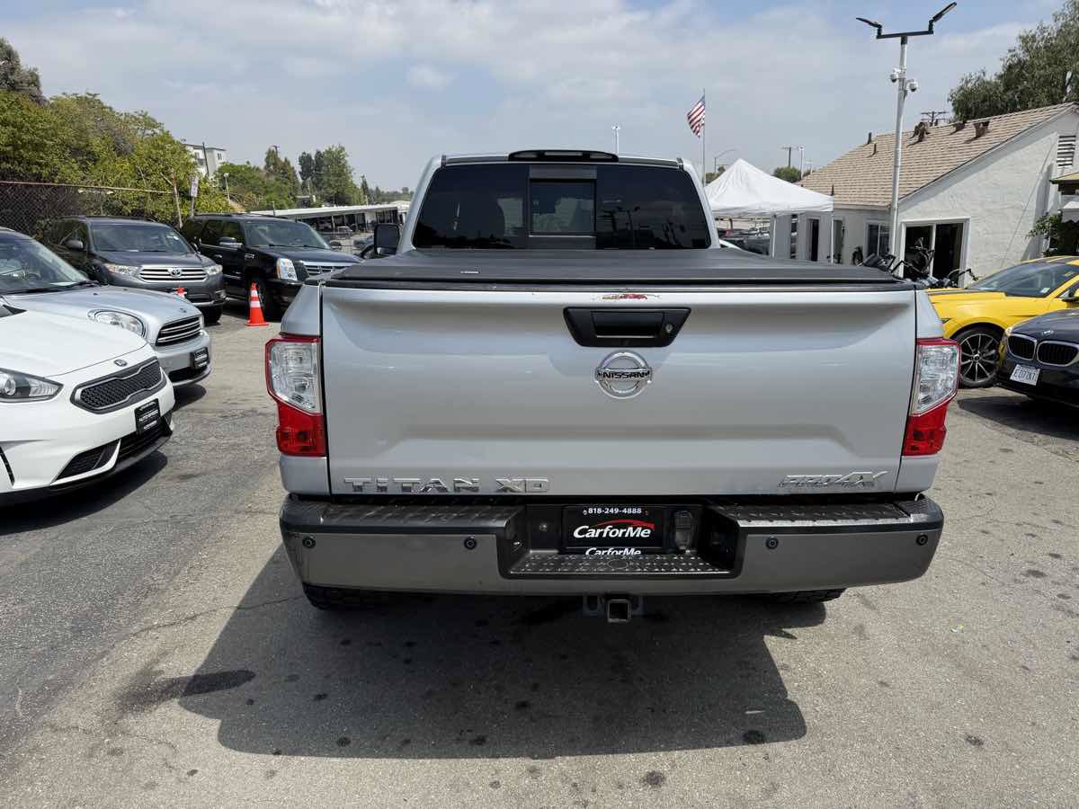 Used 2016 Nissan Titan PRO-4X AWD/4WD image 5