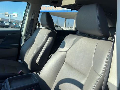 Used 2016 Honda Odyssey Touring image 13