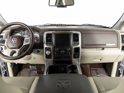 Used 2015 RAM 1500 Laramie w/ Convenience Group image 29