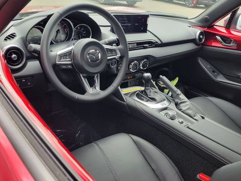 New 2026 MAZDA MX-5 Miata RF Grand Touring RWD image 5