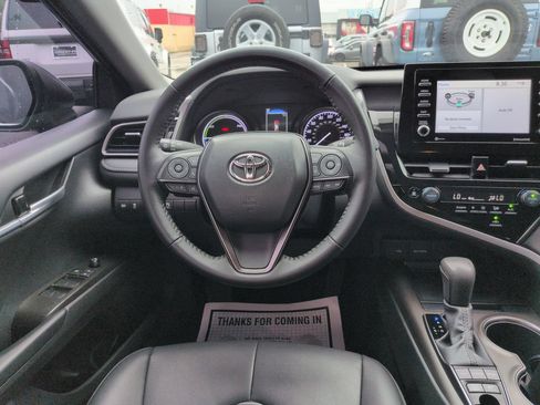 Certified 2023 Toyota Camry SE FWD image 13