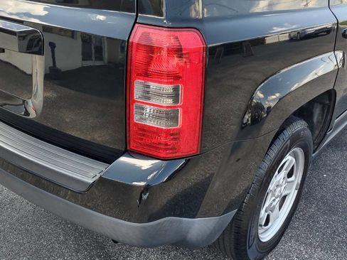 Used 2016 Jeep Patriot Sport w/ Power Value Group image 23