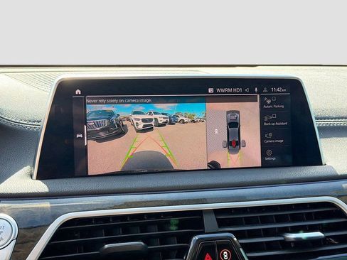 Used 2020 BMW 740i RWD image 34