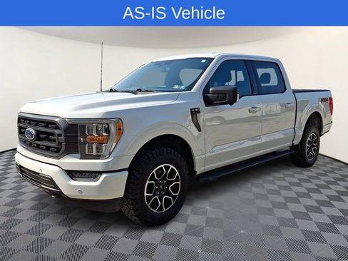 Used 2021 Ford F150 XLT w/ Equipment Group 302A High AWD/4WD image 3