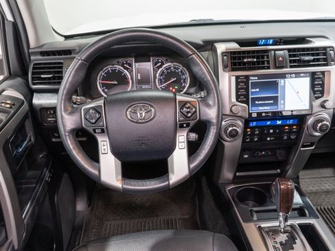 Used 2024 Toyota 4Runner Limited AWD/4WD image 11