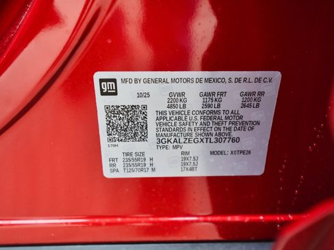 New 2026 GMC Terrain Denali w/ LPO, Floor Liner Package image 38