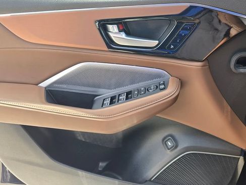 Certified 2025 Acura MDX FWD w/ Technology Package image 28