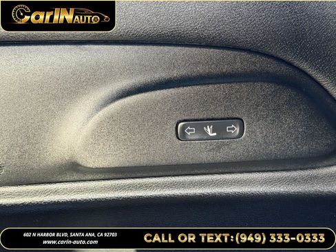 Used 2019 Chrysler Pacifica Limited w/ S Appearance Package image 34