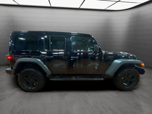 Used 2022 Jeep Wrangler Unlimited Sport image 7