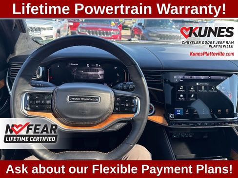 Used 2024 Jeep Grand Wagoneer L Series III AWD/4WD image 19