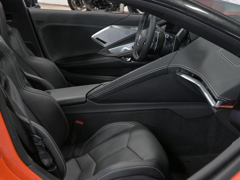 Used 2021 Chevrolet Corvette Stingray Preferred Conv w/ Z51 Performance Package RWD image 35