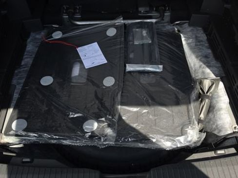 Used 2023 Nissan Rogue SV FWD image 32