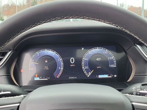 Used 2024 Jeep Grand Cherokee Laredo X image 25