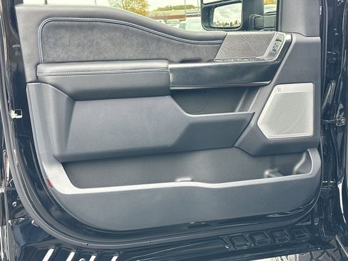 New 2025 Ford F350 Platinum image 16