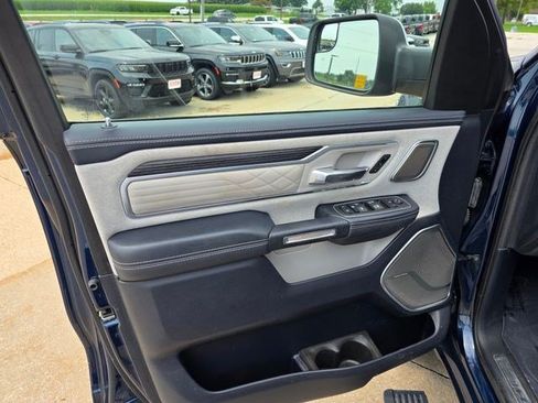 Used 2022 RAM 1500 Limited AWD/4WD image 22