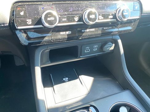 Certified 2025 Honda Pilot EX-L image 22