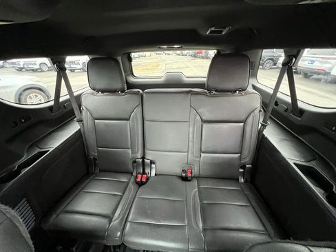 Used 2023 Chevrolet Suburban High Country w/ Premium Package 2 image 26