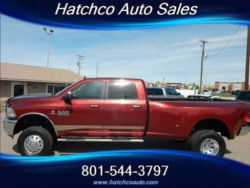 Used 2017 RAM 3500 SLT image 2