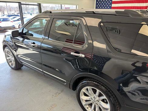 Used 2011 Ford Explorer Limited w/ 302A Rapid Spec Order Code image 12