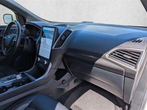 Used 2022 Ford Edge ST-Line AWD/4WD image 25