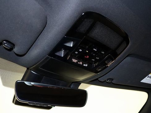 Used 2023 Lexus RX 350 350h Premium Plus image 23