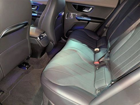 New 2026 Mercedes-Benz EQE 320 4MATIC SUV image 16