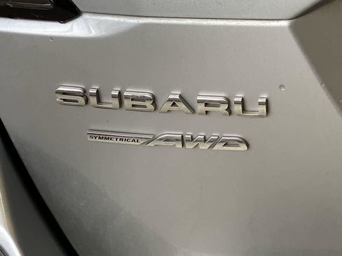 Used 2020 Subaru Outback Limited w/ Popular Package #2 AWD/4WD image 11