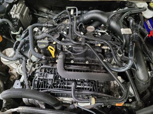 Used 2020 Ford Fusion SE FWD image 30
