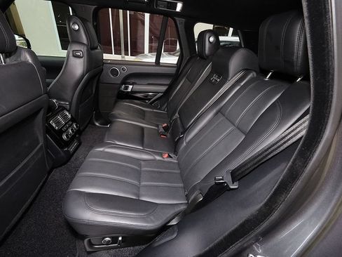 Used 2017 Land Rover Range Rover Supercharged AWD/4WD image 29