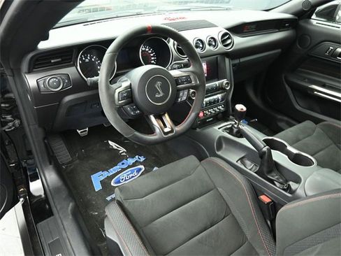 Used 2017 Ford Mustang Shelby GT350R w/ GT350R Equipment Group 920A image 9