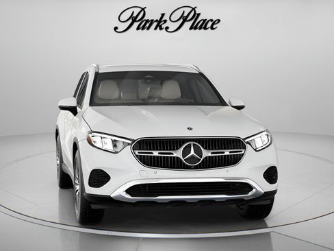 Used 2026 Mercedes-Benz GLC 300 image 34