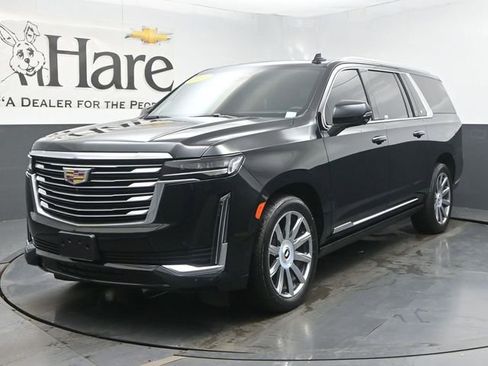Used 2024 Cadillac Escalade ESV Premium Luxury Platinum AWD/4WD image 36