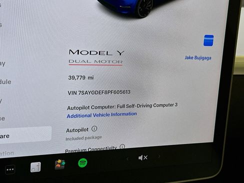 Used 2023 Tesla Model Y Performance image 19
