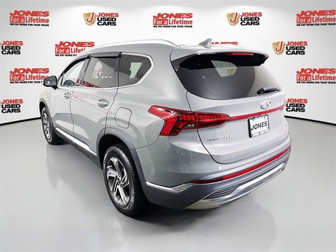 Certified 2021 Hyundai Santa Fe SEL image 2