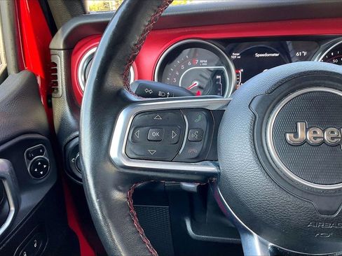 Certified 2022 Jeep Wrangler Unlimited Rubicon w/ Cold Weather Group image 30