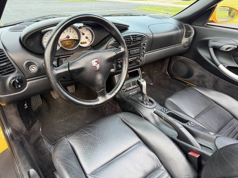 Used 2002 Porsche Boxster S RWD image 18